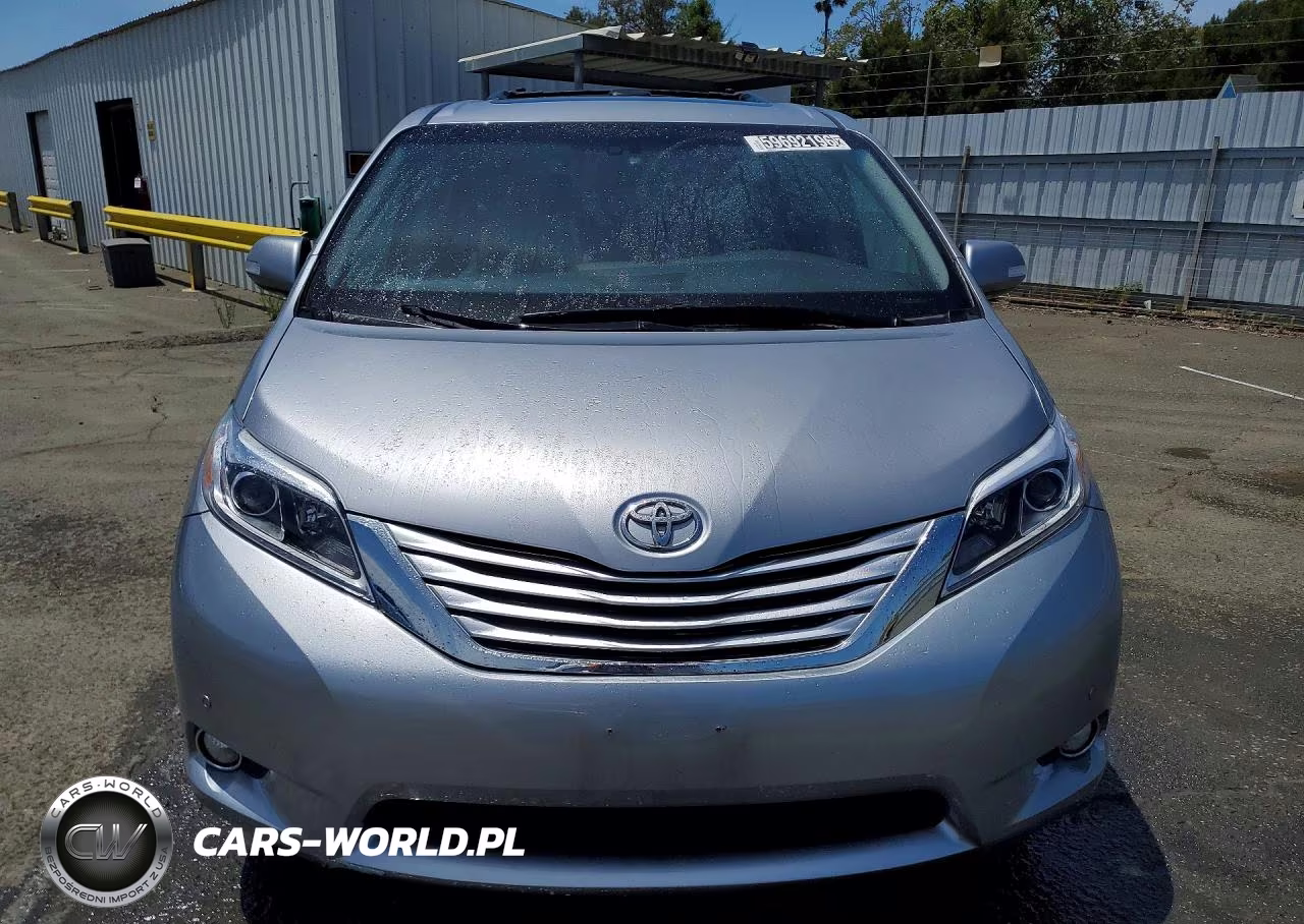 2017 Toyota Sienna Limited Premium 7-Passenger VIN:5TDDZ3DCXHS186152 - 5
