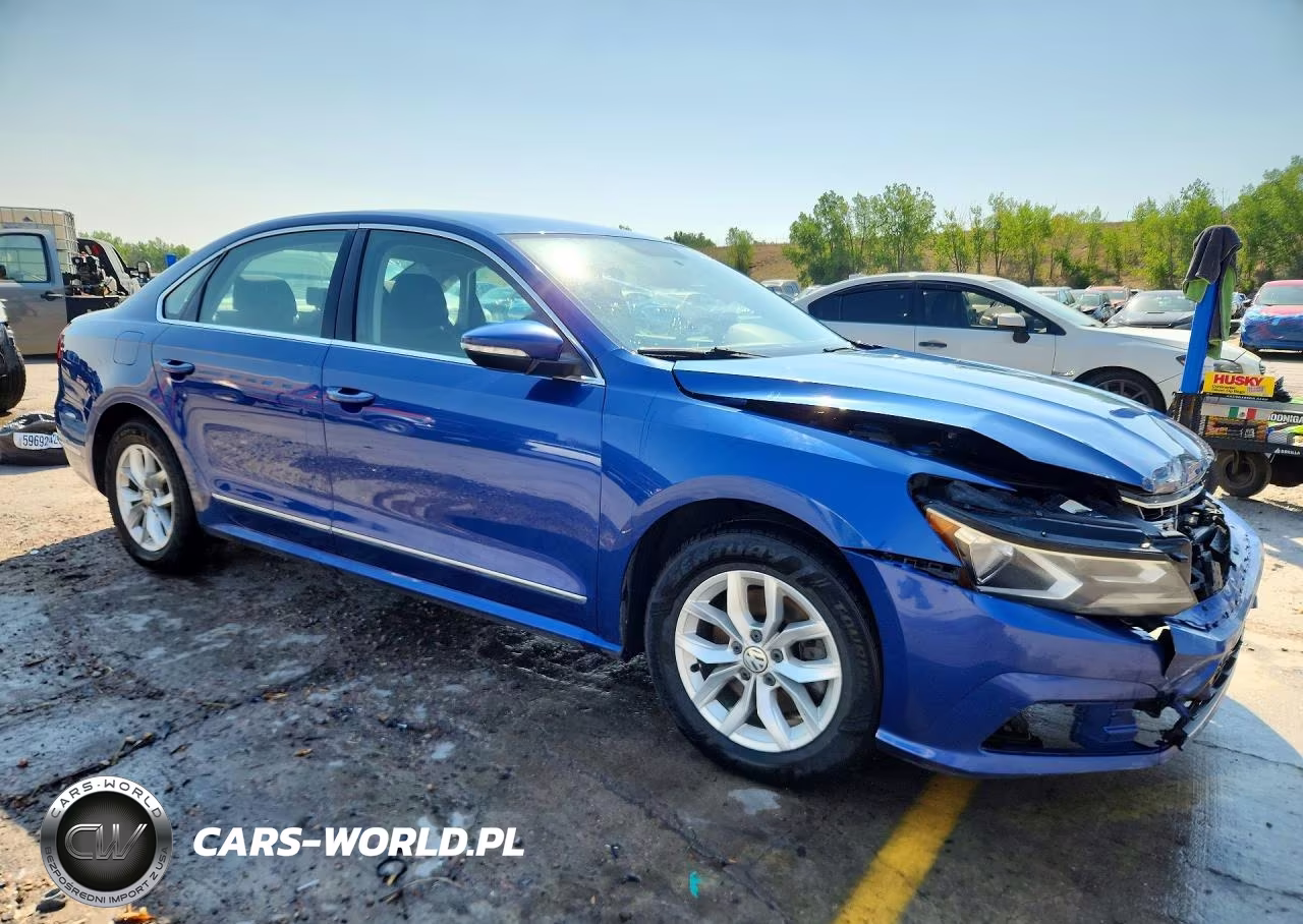 2017 Volkswagen Passat S VIN:1VWAT7A38HC054750 - 4