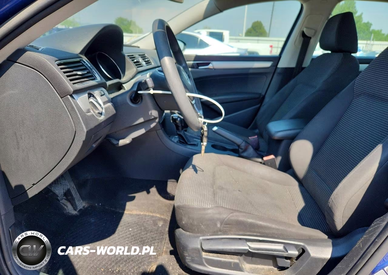 2017 Volkswagen Passat S VIN:1VWAT7A38HC054750 - 7