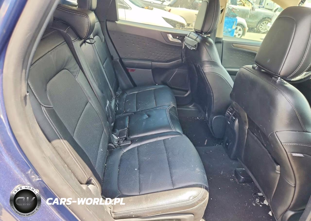 2020 Ford Escape Titanium VIN:1FMCU0DZ7LUC37278 - 11