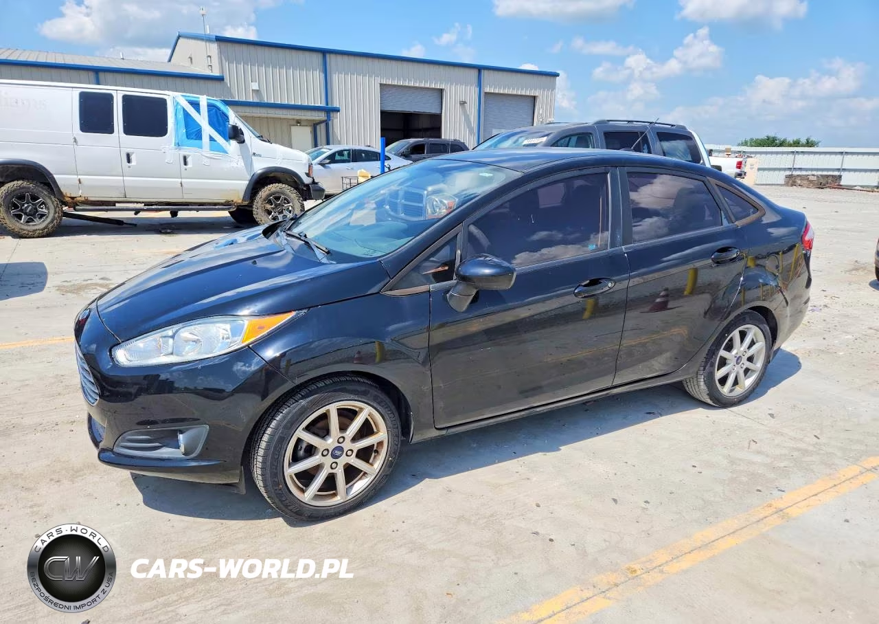 2017 Ford Fiesta Se – zdjęcie 1 z 12