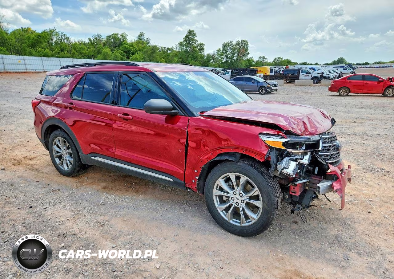 2022 Ford Explorer Xlt VIN:1FMSK7DH3NGB44745 - 4