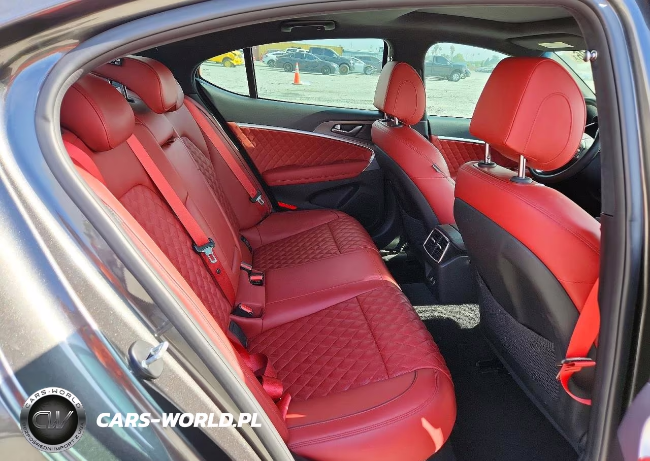 2025 Genesis G70 3.3T Sport Prestige VIN:KMTG54SE1SU144850 - 10