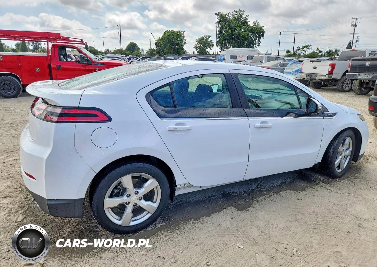 2014 Chevrolet Volt VIN:1G1RG6E42EU111286 - 3