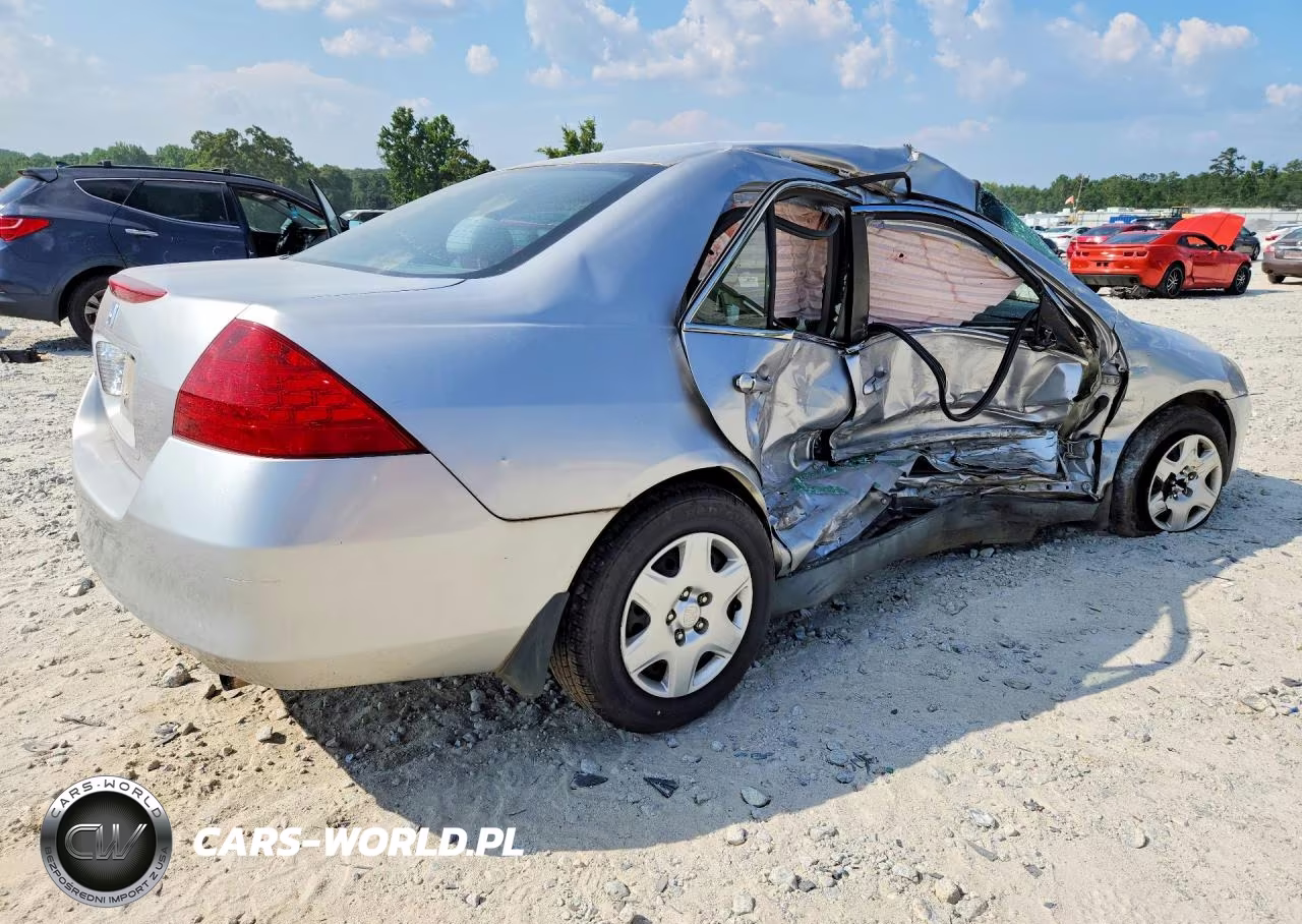 2007 Honda Accord Lx VIN:1HGCM56417A213246 - 3