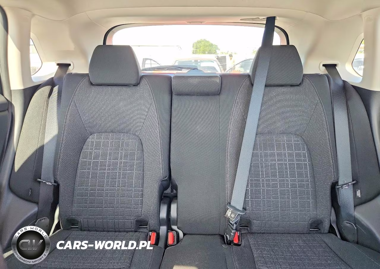 2025 Honda Hr-V Lx VIN:3CZRZ2H34SM741303 - 10