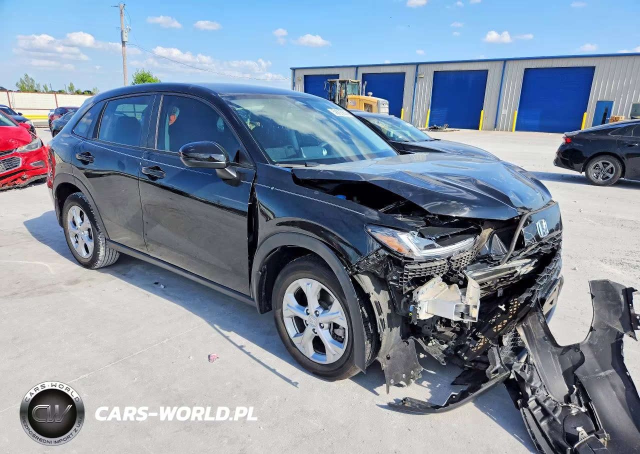 2025 Honda Hr-V Lx VIN:3CZRZ2H34SM741303 - 4