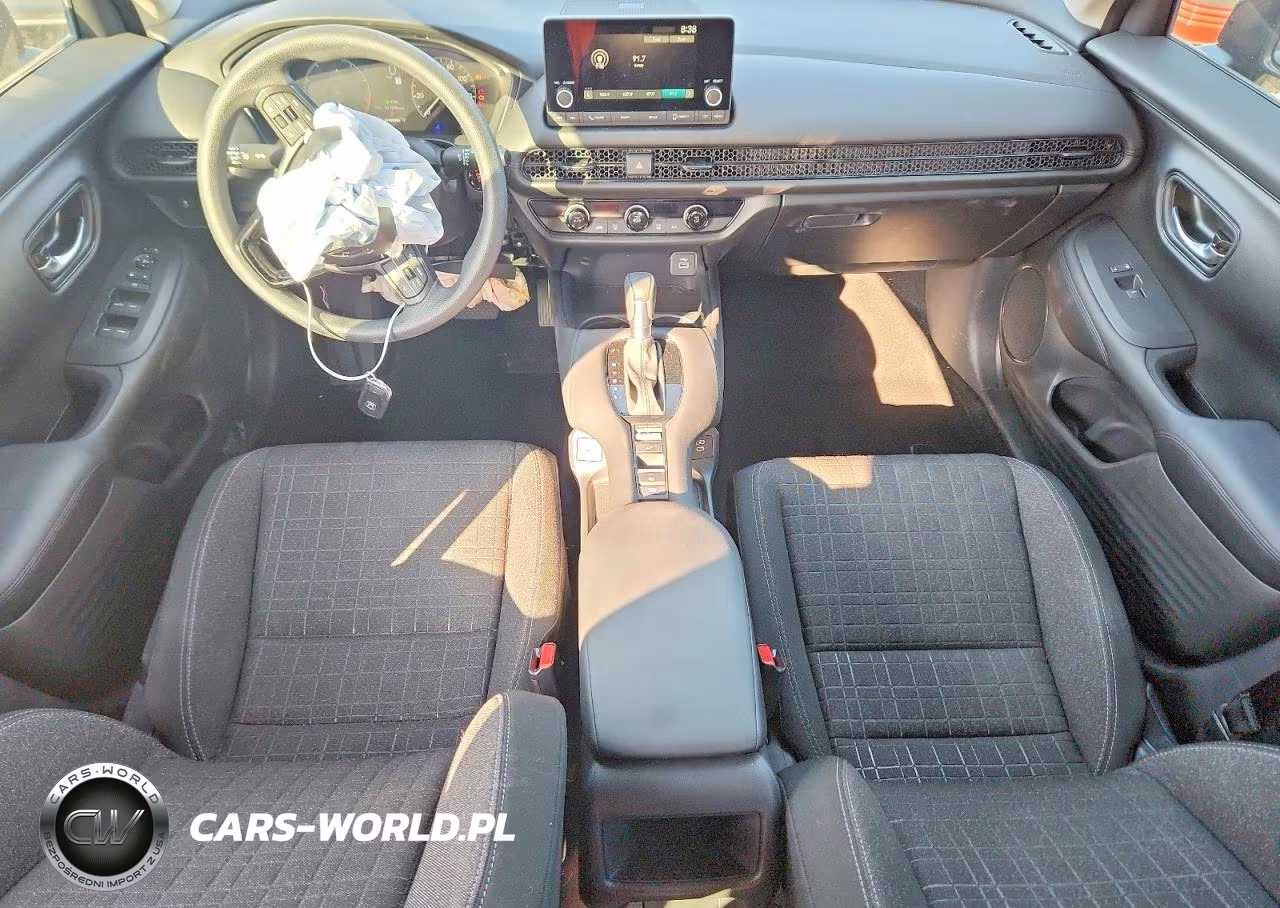 2025 Honda Hr-V Lx VIN:3CZRZ2H34SM741303 - 8