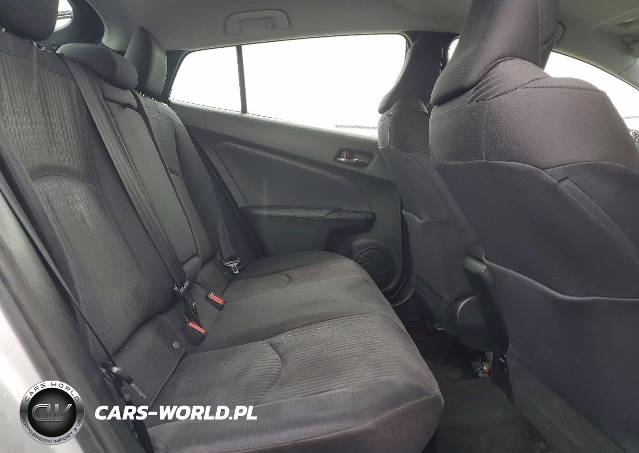 2017 Toyota Prius Two VIN:JTDKBRFU1H3546754 - 11