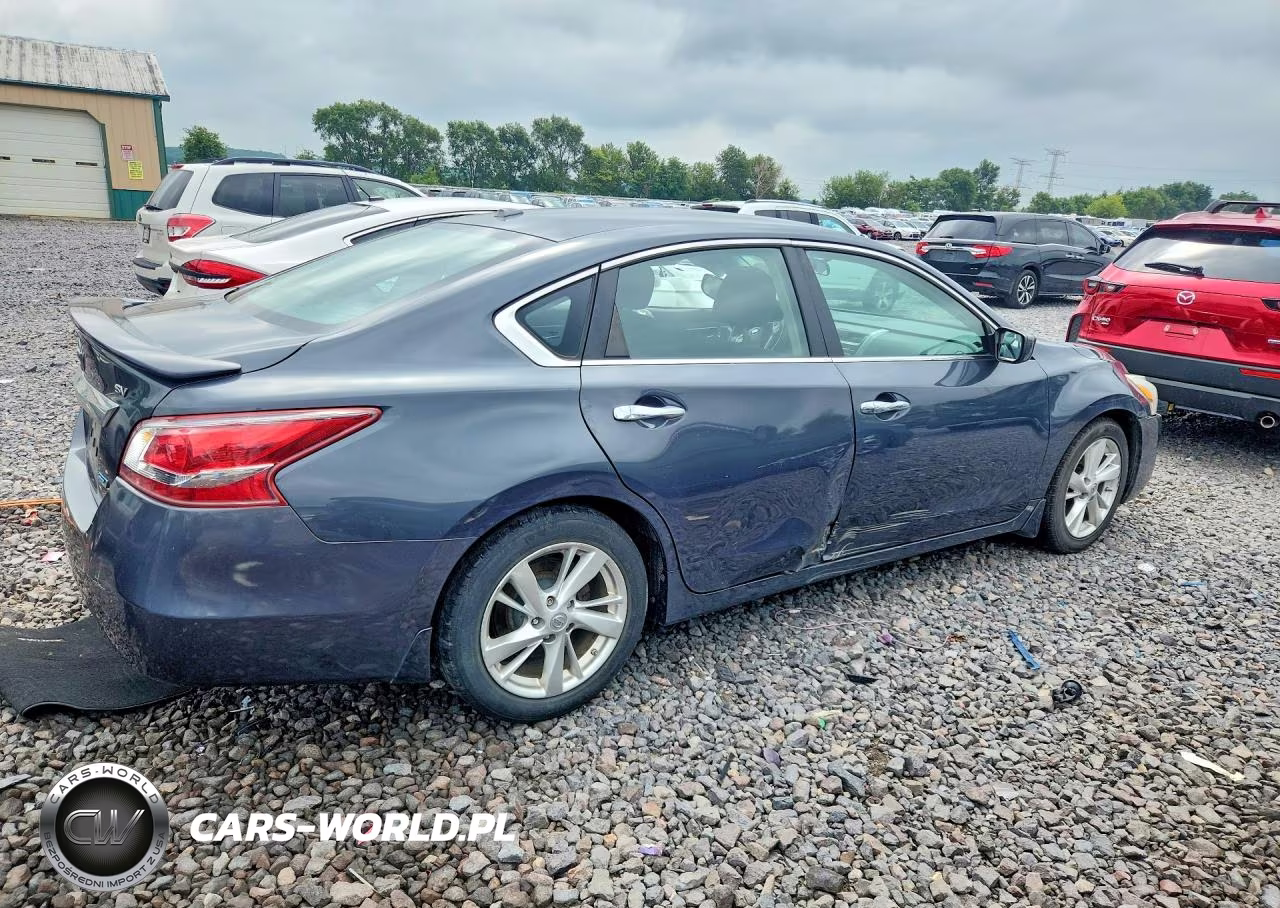 2013 Nissan Altima 2.5 VIN:1N4AL3AP4DN441136 - 3