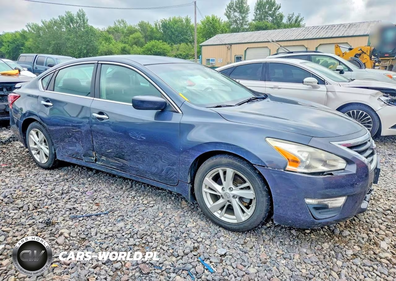 2013 Nissan Altima 2.5 VIN:1N4AL3AP4DN441136 - 4
