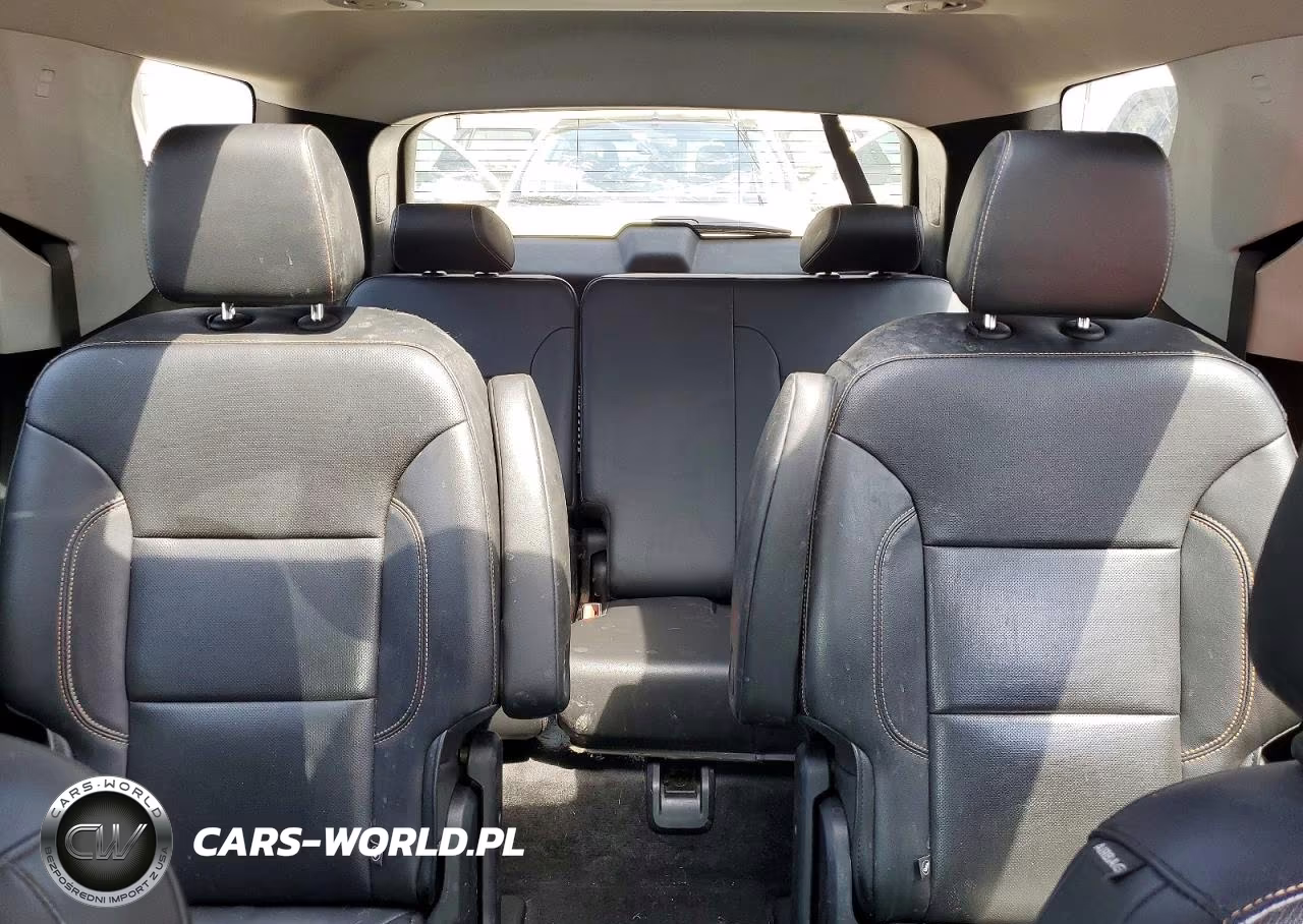 2019 Chevrolet Traverse Premier VIN:1GNERKKW7KJ286863 - 10