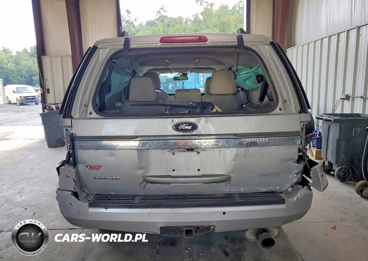 2015 Ford Expedition Limited VIN:1FMJU2AT6FEF02399 - 6