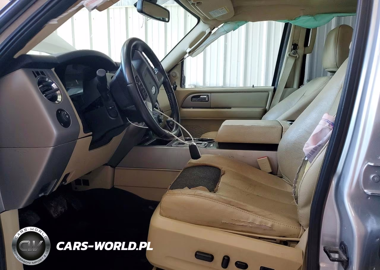 2015 Ford Expedition Limited VIN:1FMJU2AT6FEF02399 - 7