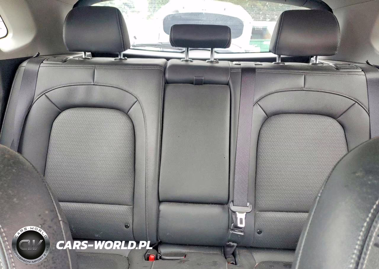 2020 Hyundai Kona Limited VIN:KM8K3CA53LU490177 - 10