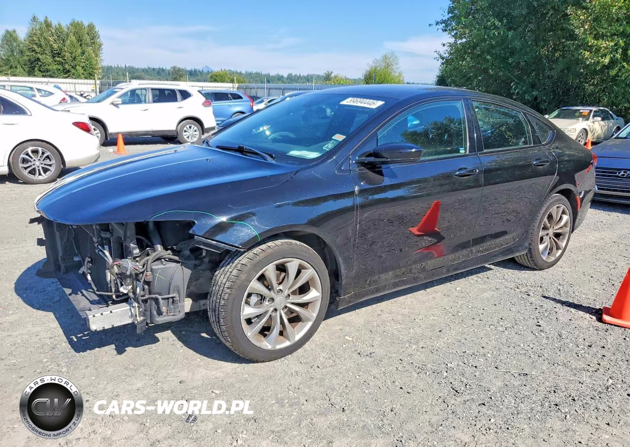 2015 Chrysler 200 S – zdjęcie 1 z 13