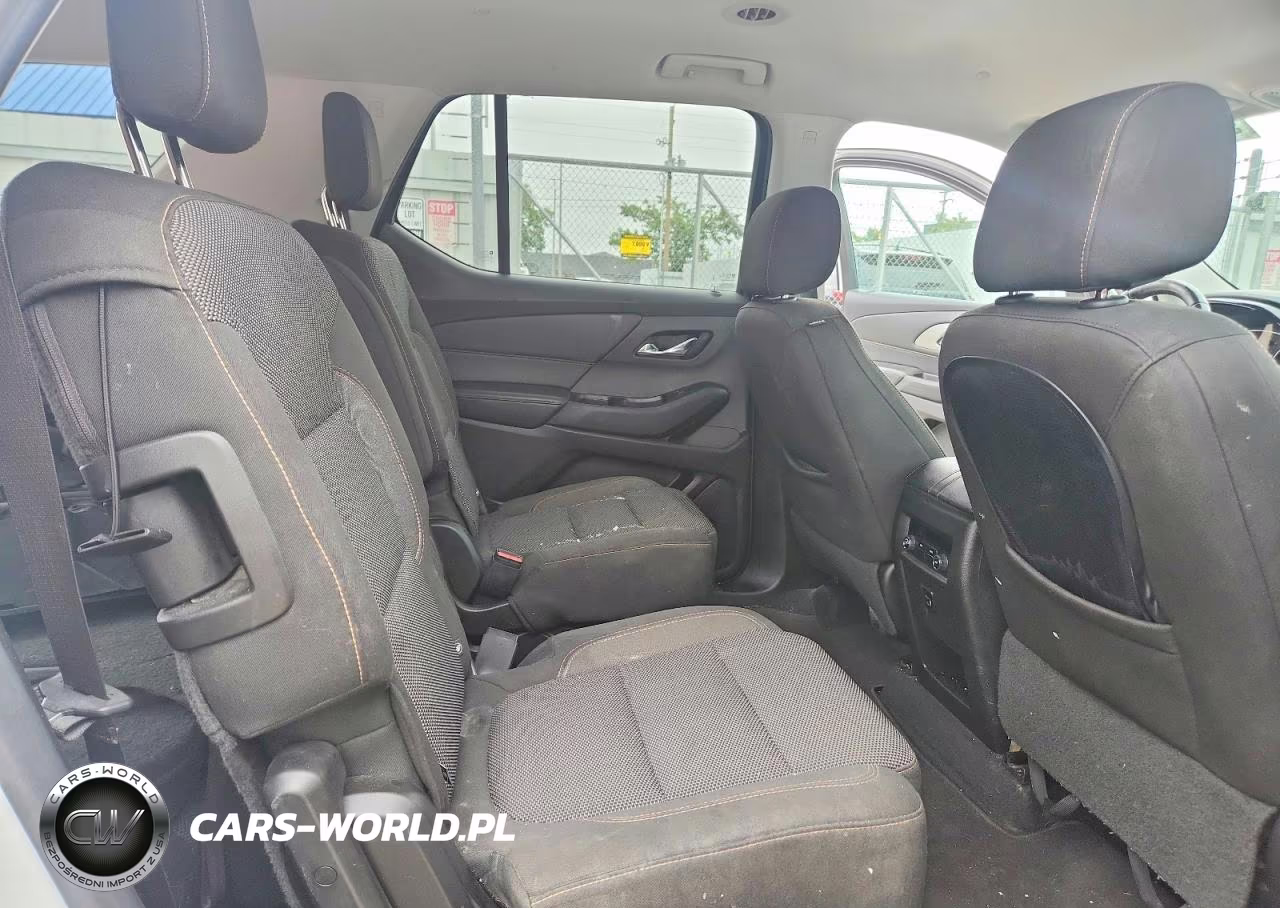 2018 Chevrolet Traverse Lt VIN:1GNEVGKW1JJ153670 - 11