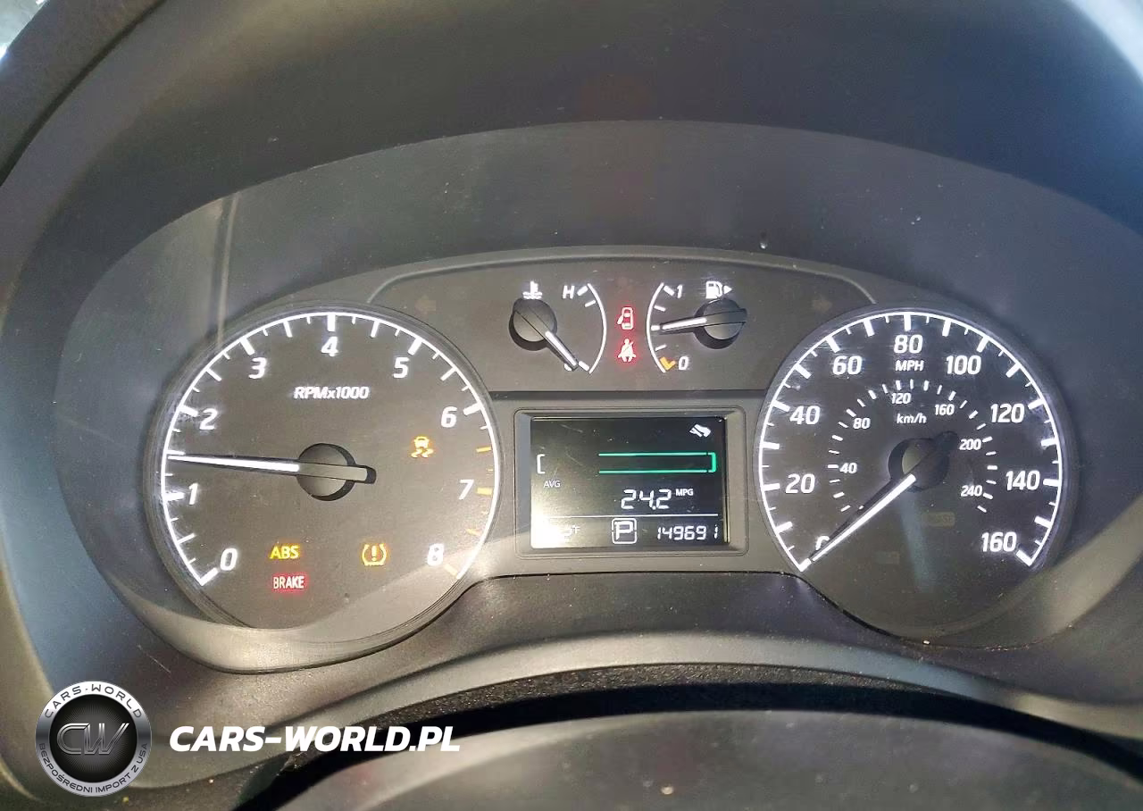 2015 Nissan Sentra S VIN:3N1AB7AP0FY340849 - 9