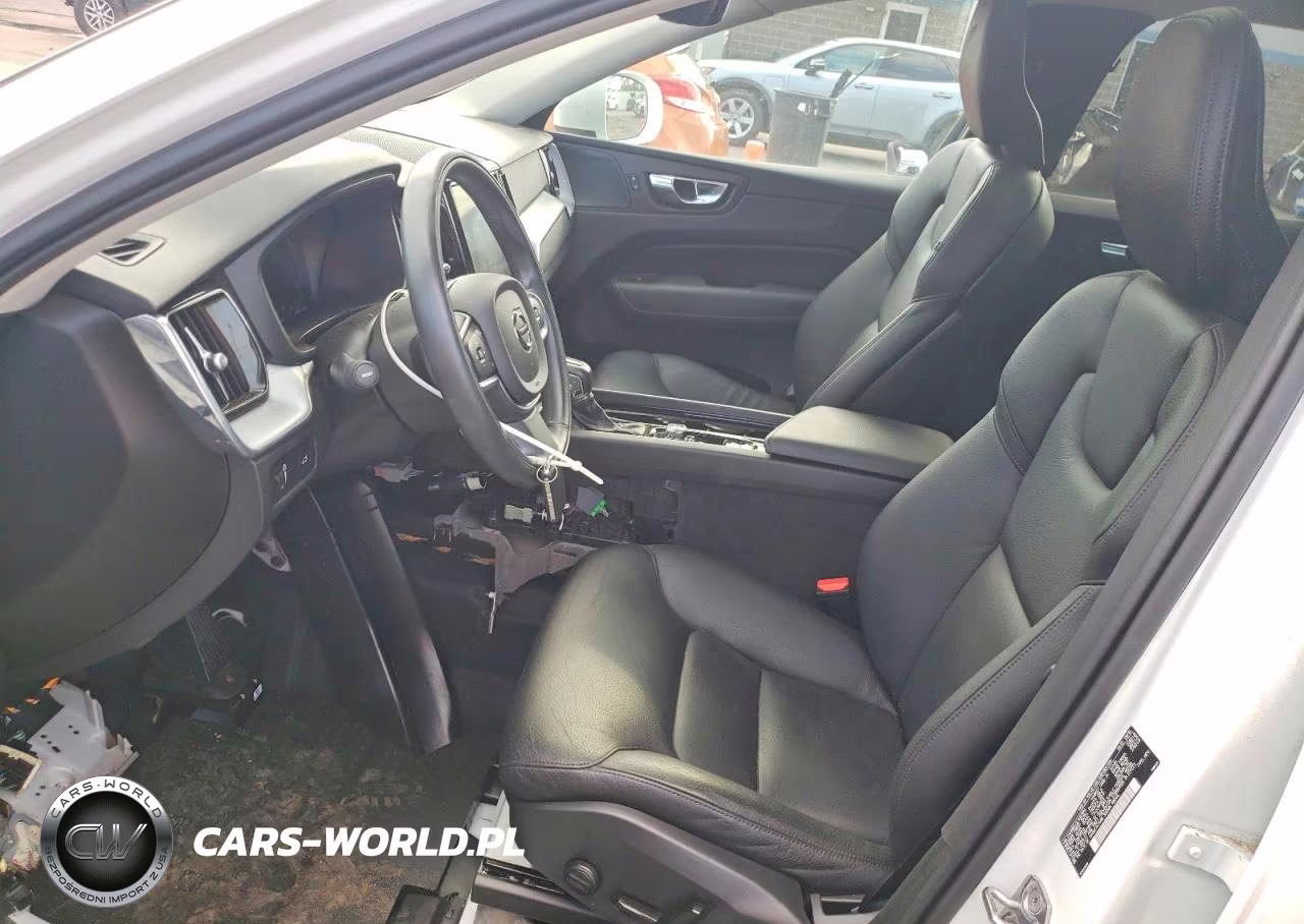 2020 Volvo Xc60 T5 Momentum VIN:YV4102RK3L1482978 - 7