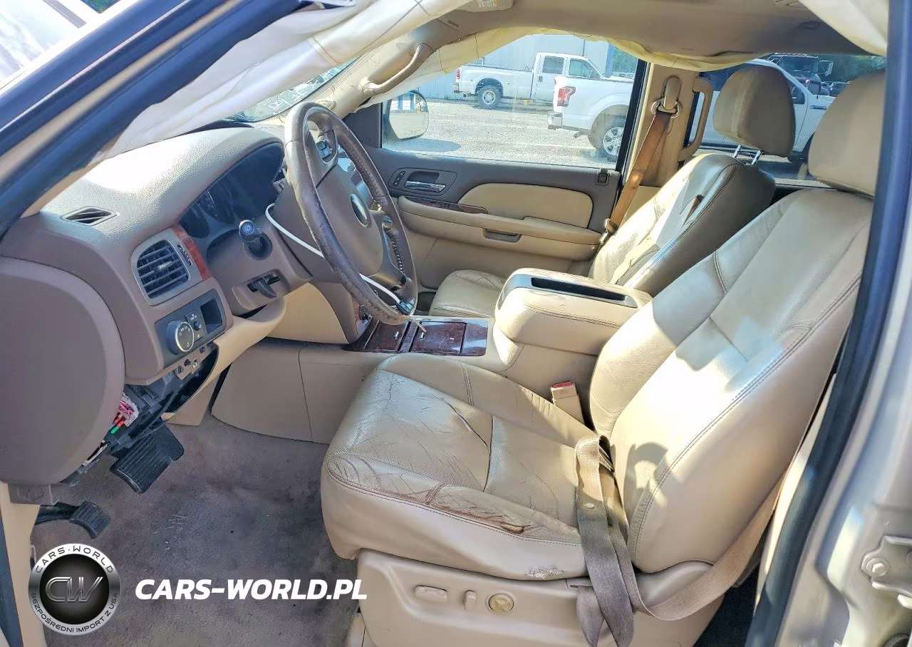 2009 Chevrolet Suburban C1500 Ltz VIN:1GNFC36079R145997 - 7