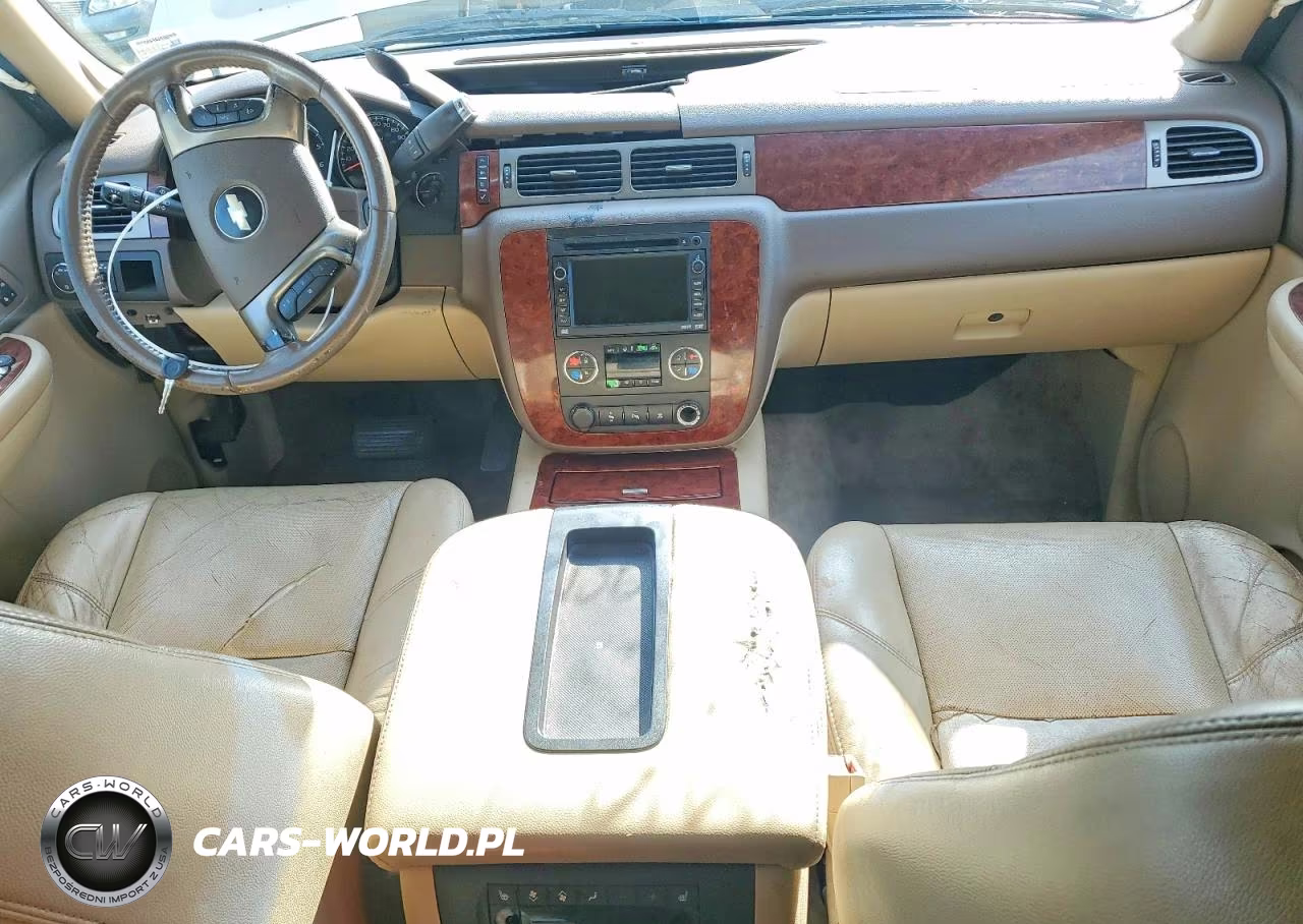 2009 Chevrolet Suburban C1500 Ltz VIN:1GNFC36079R145997 - 8