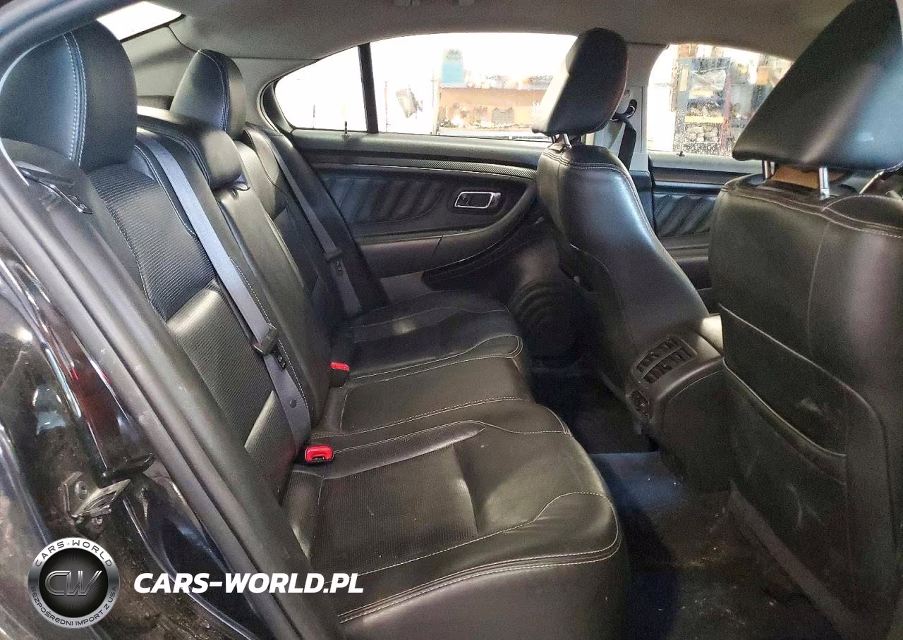 2010 Ford Taurus Limited VIN:1FAHP2FW7AG107373 - 10