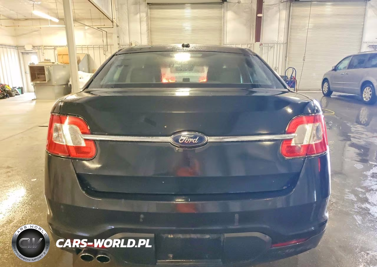 2010 Ford Taurus Limited VIN:1FAHP2FW7AG107373 - 6