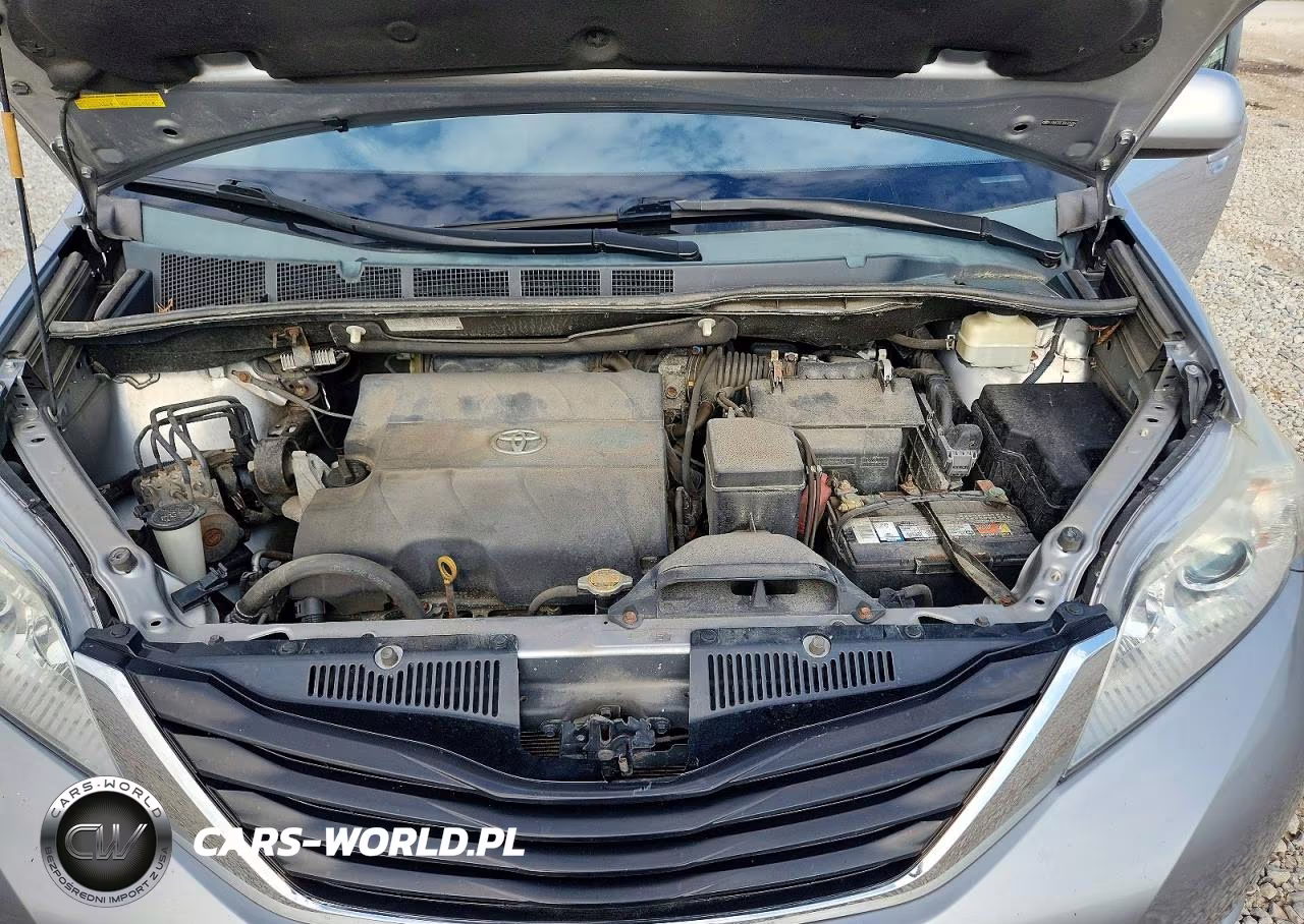 2013 Toyota Sienna Le VIN:5TDKK3DC3DS375084 - 12