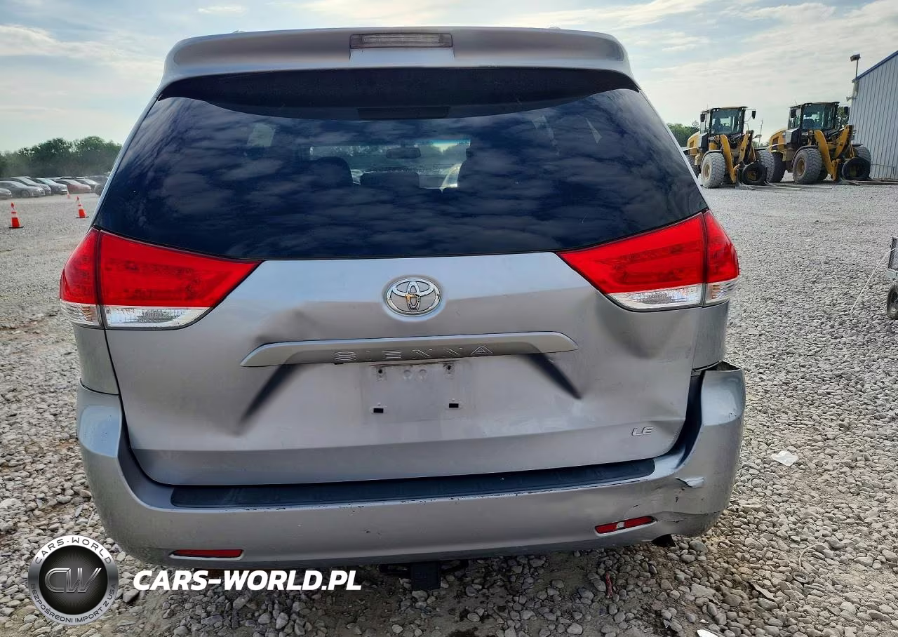 2013 Toyota Sienna Le VIN:5TDKK3DC3DS375084 - 6