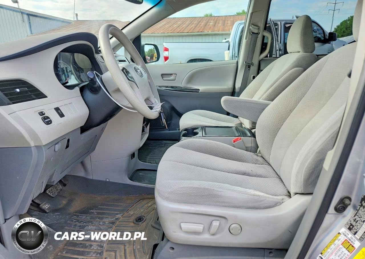 2013 Toyota Sienna Le VIN:5TDKK3DC3DS375084 - 7