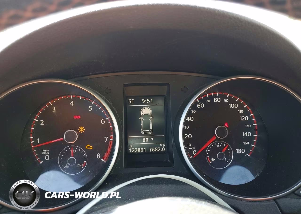 2013 Volkswagen Gti VIN:WVWGD7AJ7DW141296 - 9