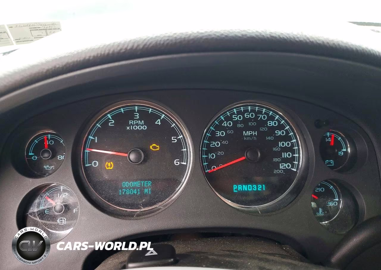 2008 Chevrolet Suburban K1500 Ls VIN:3GNFK16338G210862 - 9