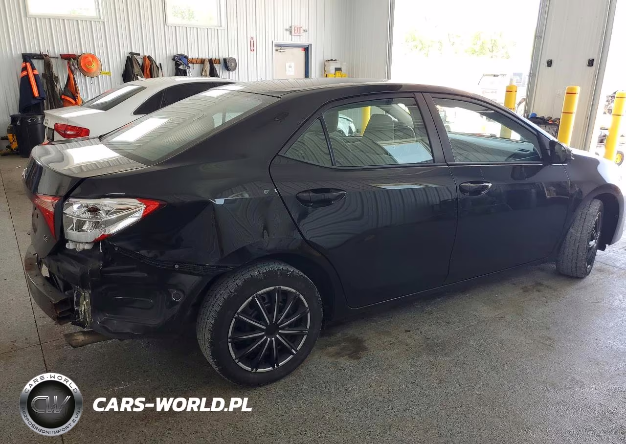 2018 Toyota Corolla Le VIN:2T1BURHE1JC098805 - 3