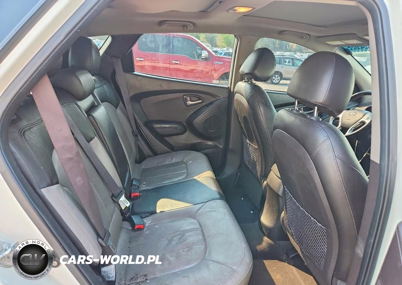 2011 Hyundai Tucson Limited VIN:KM8JUCAC0BU120178 - 11