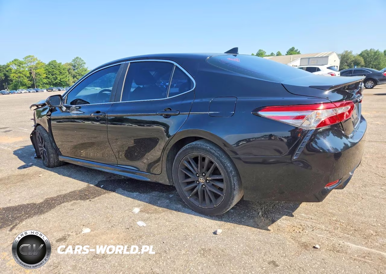 2018 Toyota Camry Se VIN:4T1B11HK5JU115670 - 2