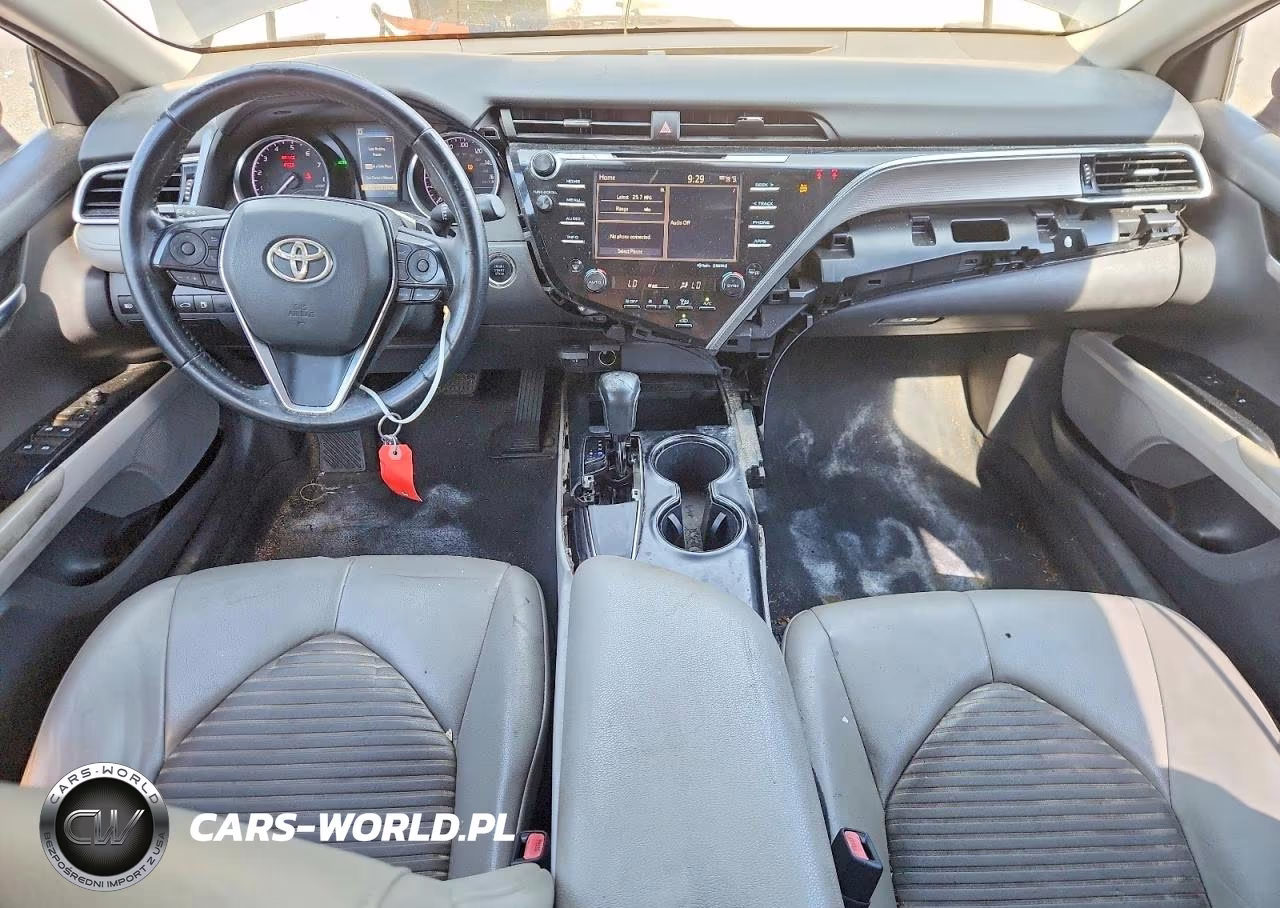 2018 Toyota Camry Se VIN:4T1B11HK5JU115670 - 8