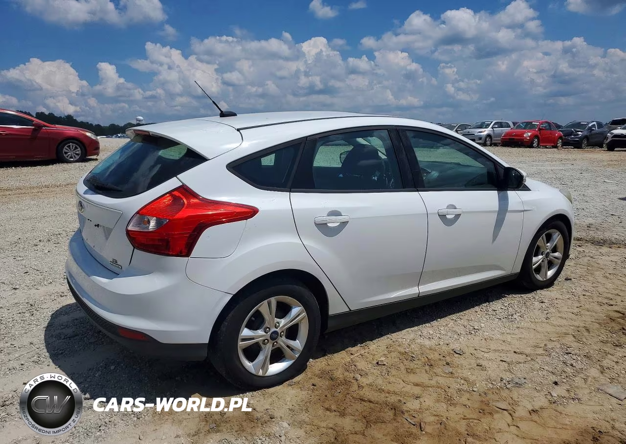 2013 Ford Focus Se VIN:1FADP3K28DL291208 - 3
