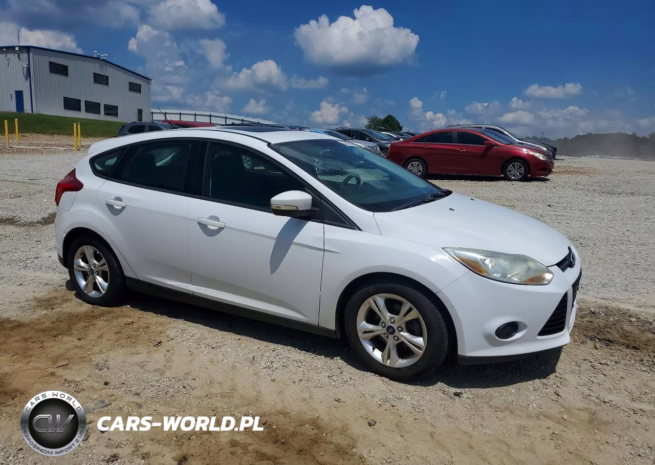 2013 Ford Focus Se VIN:1FADP3K28DL291208 - 4