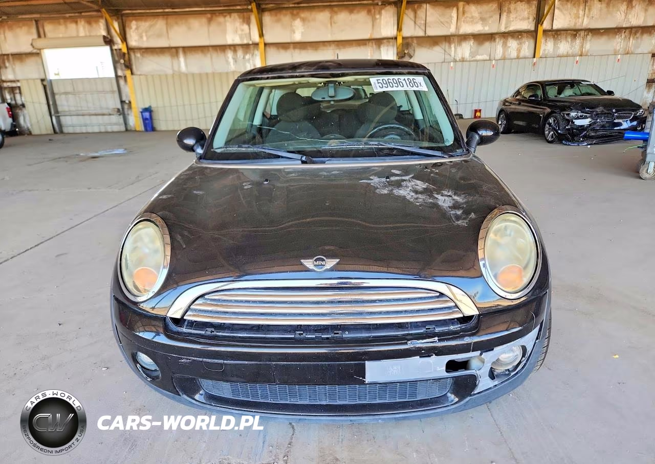 2010 Mini Cooper VIN:WMWMF3C51ATZ61308 - 5