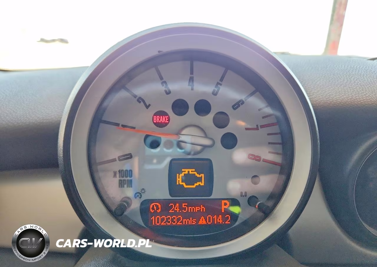 2010 Mini Cooper VIN:WMWMF3C51ATZ61308 - 9