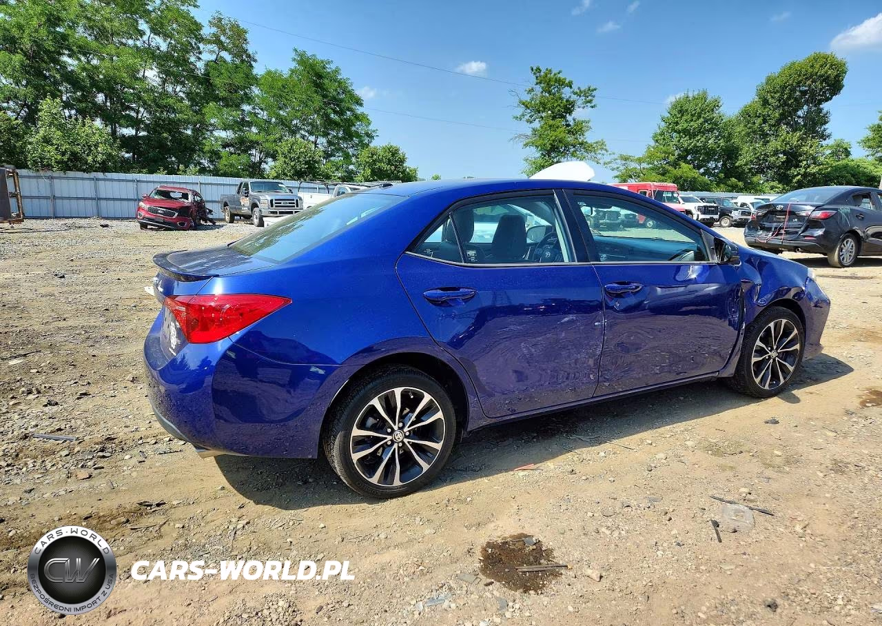 2017 Toyota Corolla Se VIN:2T1BURHE1HC827511 - 3