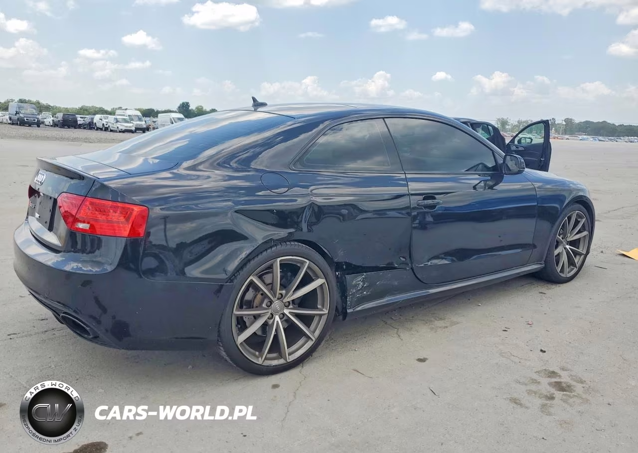 2015 Audi Rs5 VIN:WUAC6AFR3FA901411 - 3