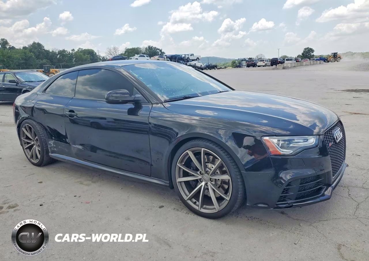 2015 Audi Rs5 VIN:WUAC6AFR3FA901411 - 4