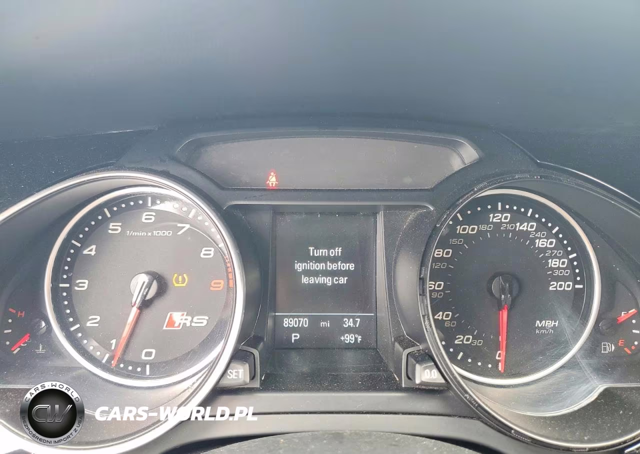 2015 Audi Rs5 VIN:WUAC6AFR3FA901411 - 9