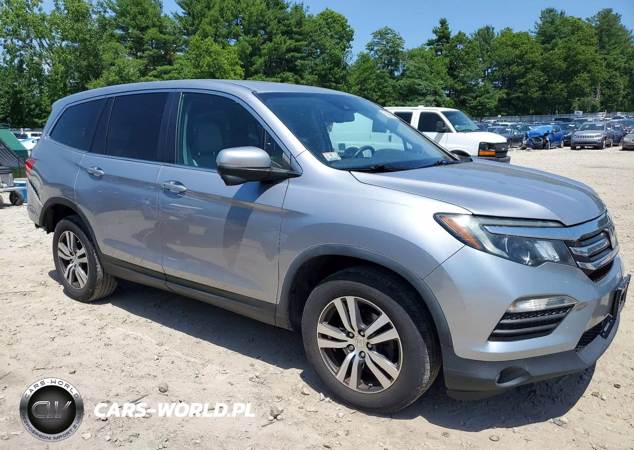 2018 Honda Pilot VIN:5FNYF6H65JB068570 - 4