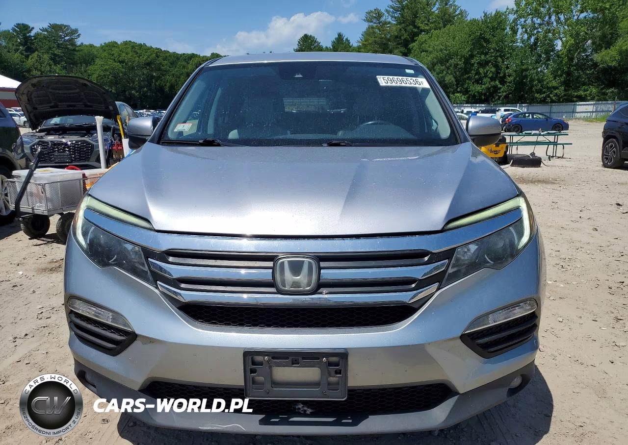 2018 Honda Pilot VIN:5FNYF6H65JB068570 - 5