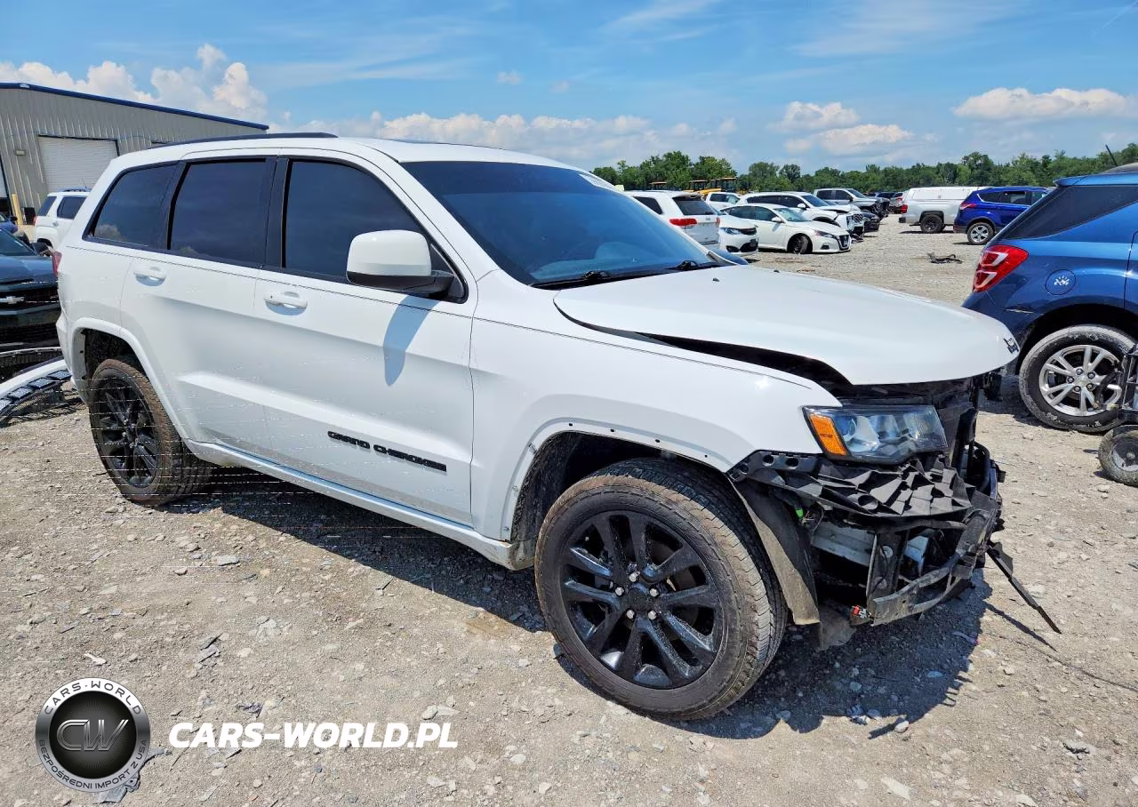2020 Jeep Grand Cherokee Laredo VIN:1C4RJFAG0LC284607 - 4