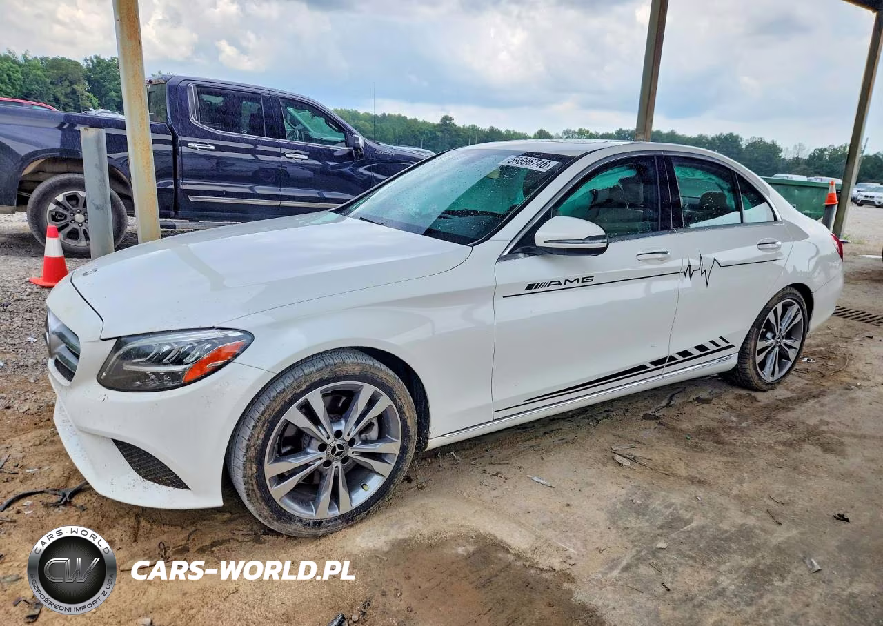 2019 Mercedes-Benz C 300 – zdjęcie 1 z 12