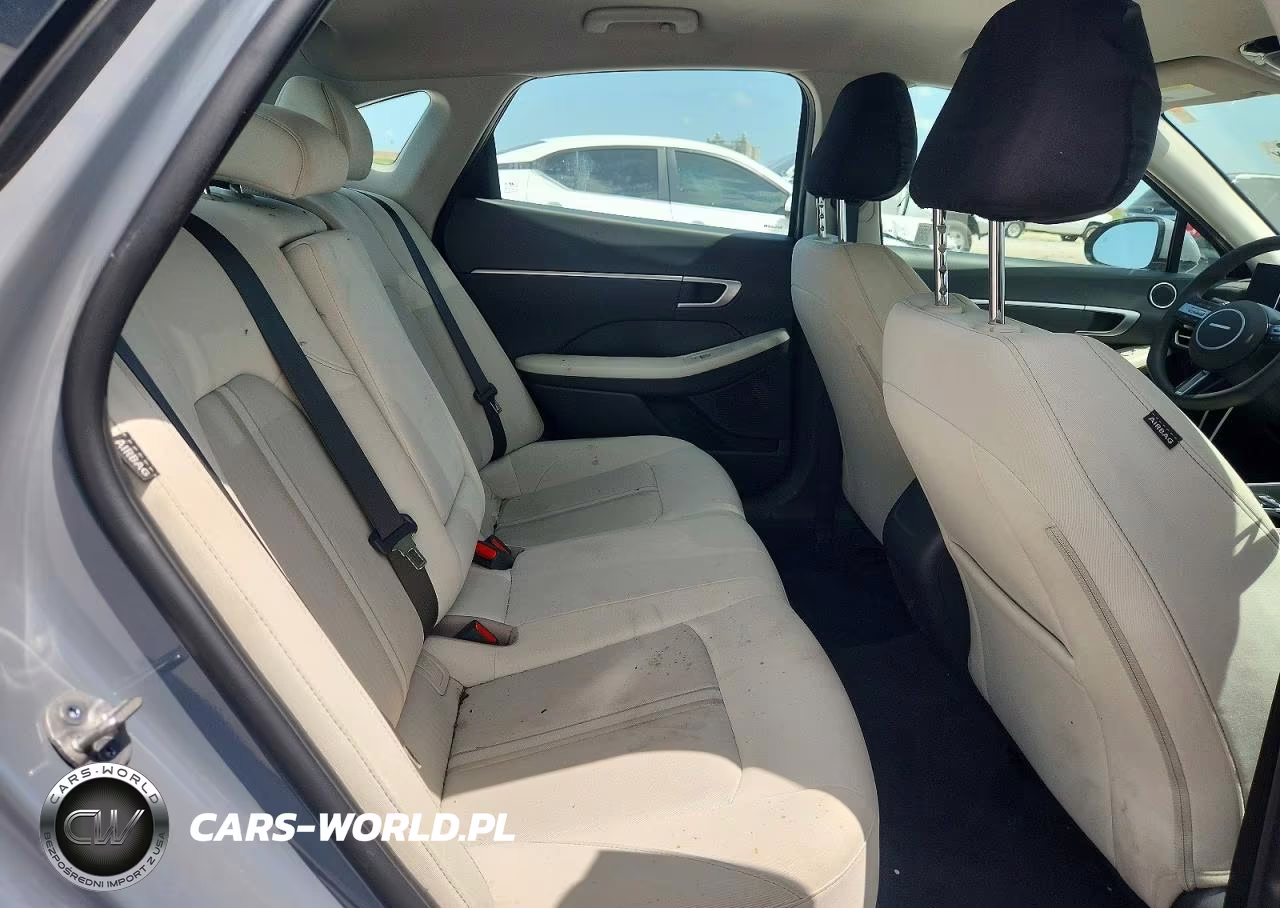 2025 Hyundai Sonata Sel VIN:KMHL64JA8SA516982 - 10