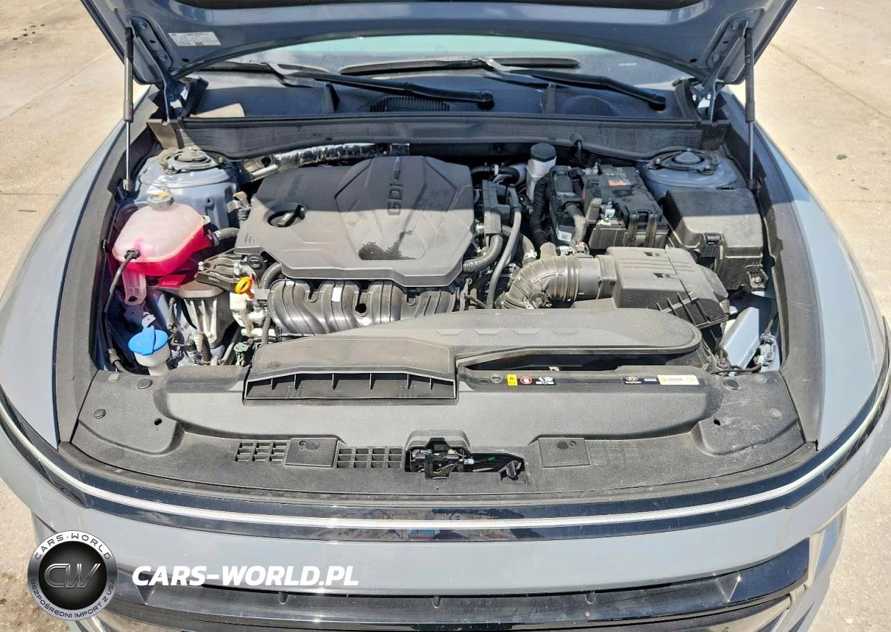 2025 Hyundai Sonata Sel VIN:KMHL64JA8SA516982 - 11